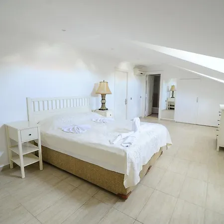 ヴィラ Bodrum ベレキ